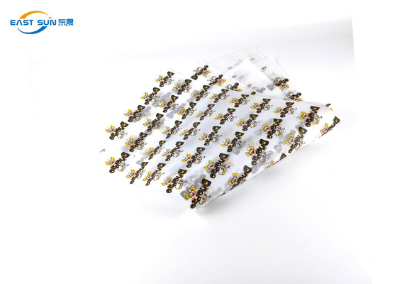 Good price Kleur die 0.075mm DTF het Broodje van de PET-folieoverdracht voor Overhemd teruggeven online